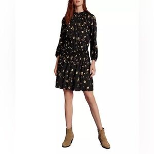 V Velvet Leslie Floral Smocked Waist Dress